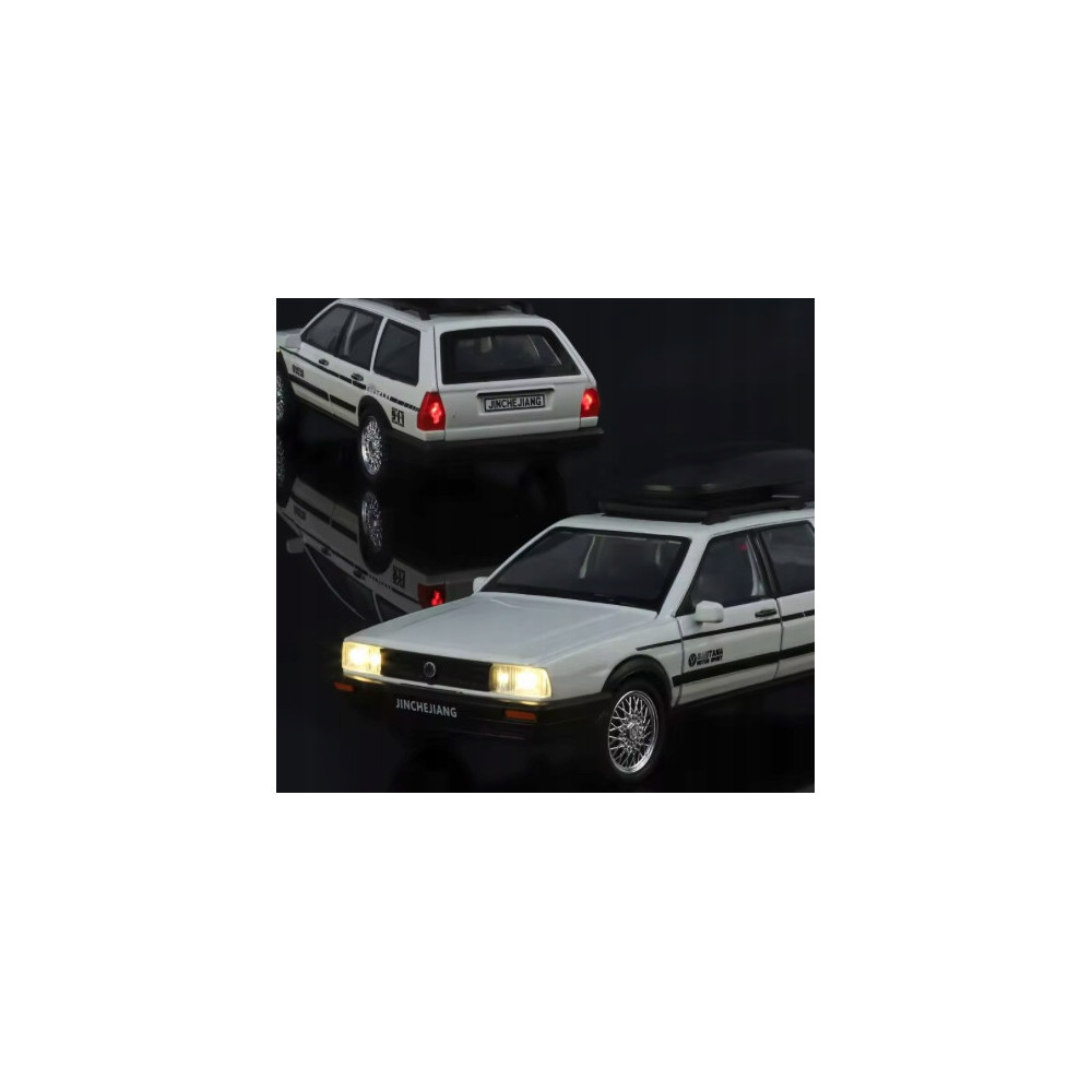 VW SANTANA WAGON METALOWY MODEL SAMOCHODU 1:32 DŹWIĘK ŚWIATŁO BIAŁY PREZENT