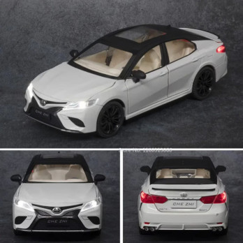TOYOTA CAMRY METALOWY MODEL SAMOCHODU 1:24 DŹWIĘK ŚWIATŁO BIAŁY