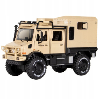 MODEL SAMOCHODU 1:28 MERCEDES-BENZ UNIMOG KAMPER TERENOWY BEŻOWY PREZENT