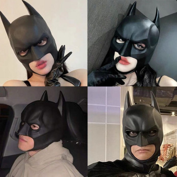 MASKA HALLOWEEN BATMAN CZARNA LATEKSOWA KOMINIARKA PRZEBRANIE POŁYSK