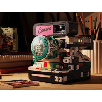 KLOCKI KONSTRUKCYJNE RETRO APARAT INSTANT CAMERA 455 KLOCKÓW ZESTAW PREZENT