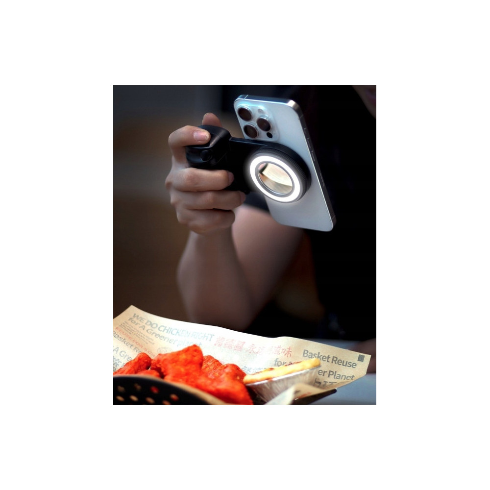 MAGNETYCZNY UCHWYT DO TELEFONU Z PODŚWIETLENIEM LED SELFIE LIGHT MAGSAFE
