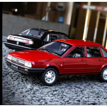 VOLKSWAGEN SANTANA CLASSIC METALOWY MODEL SAMOCHODU 1:24 DŹWIĘK ŚWIATŁO