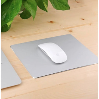 ALUMINIOWA PODKŁADKA POD MYSZKĘ NA BIURKO 24 x 18CM RÓŻNE KOLORY