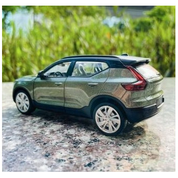 VOLVO XC40 ELEKTRYCZNY METALOWY MODEL SAMOCHODU 1:32 DŹWIĘK ŚWIATŁO ZIELONY
