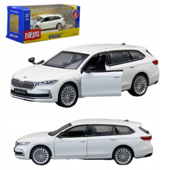 SKODA SUPERB COMBI METALOWY MODEL SAMOCHODU 1:35 DŹWIĘK ŚWIATŁO BIAŁY