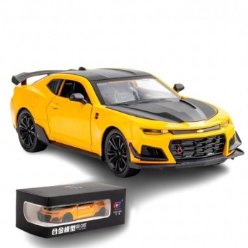 CHEVROLET CAMARO BUMBLEBEE 1:24 METALOWY MODEL AUTO ŚWIATŁA DŹWIĘK ŻÓŁTY