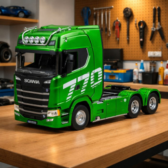 TIR CIĘŻARÓWKA CIĄGNIK SIODŁOWY HUINA 1501 ŚWIATŁA ZDALNIE STEROWANA GREEN