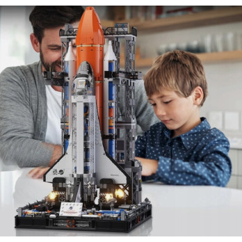 PROM KOSMICZNY ZESTAW KLOCKÓW SUPER SPACE SHUTTLE 2226 ELEMENTÓW MODEL