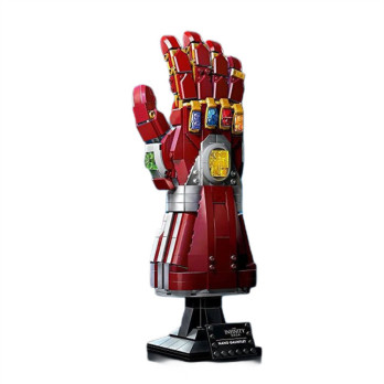 Zestaw Klocków Marvel Avengers Nanorękawica 675 Elementów Prezent Jak Lego