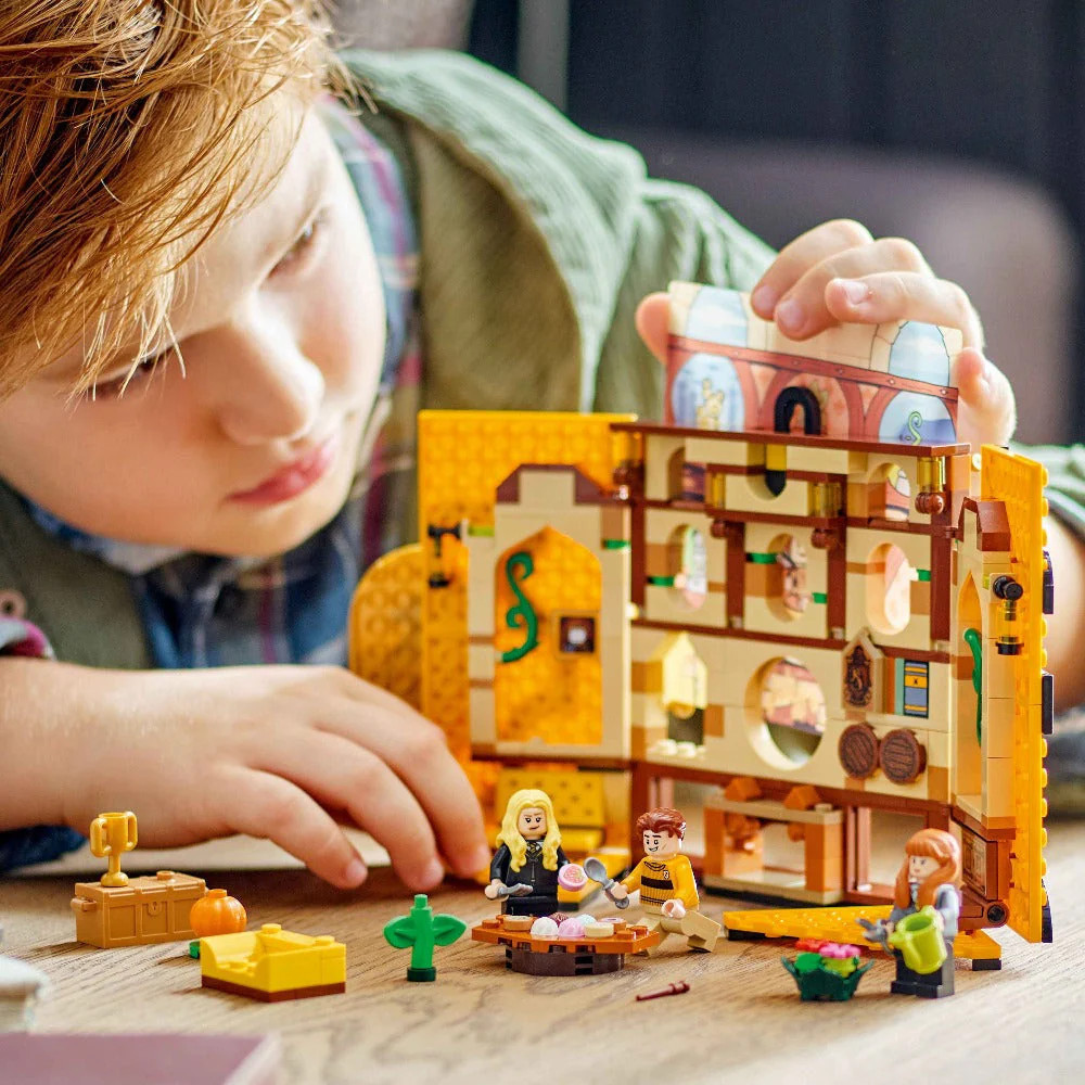 Zestaw Klocków Harry Potter Sztandar Domu Hufflepuff Jak Lego