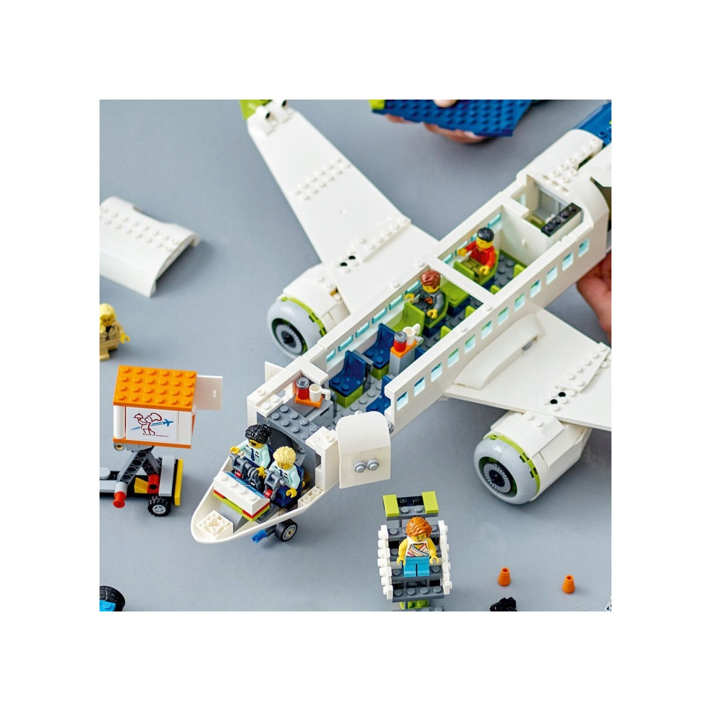 Klocki Konstrukcyjne Zestaw Do Budowania Samolot Pasażerski Jak Lego City 913 Elementy 7+